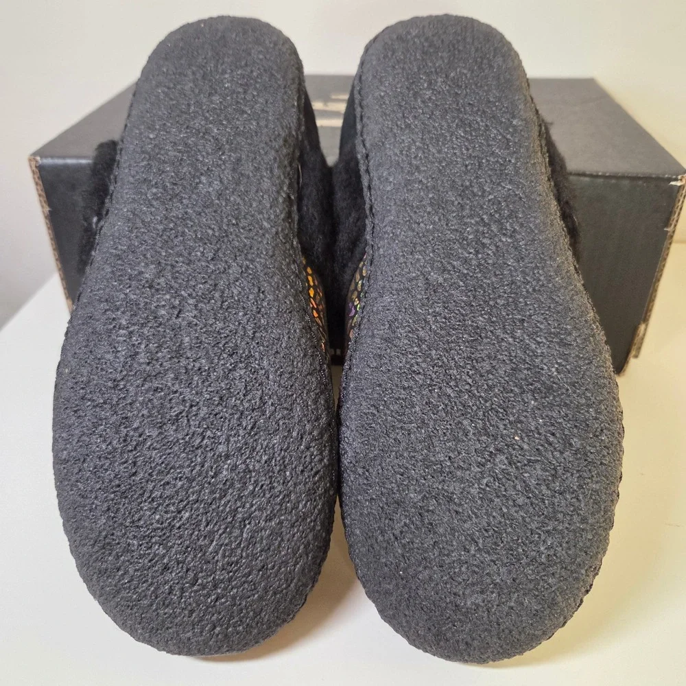 Sorel Youth Nakiska Slide II Black Sea Salt Metallic Holographic Slippers Size 7